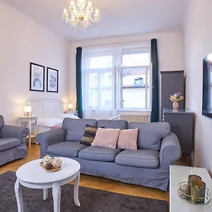 4* Aparthotel Charles Bridge Premium