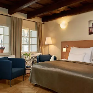 Mostecká 12 Hotel